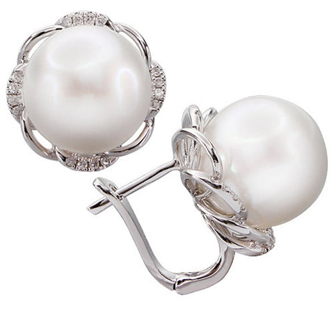 Modern Pearl Earring